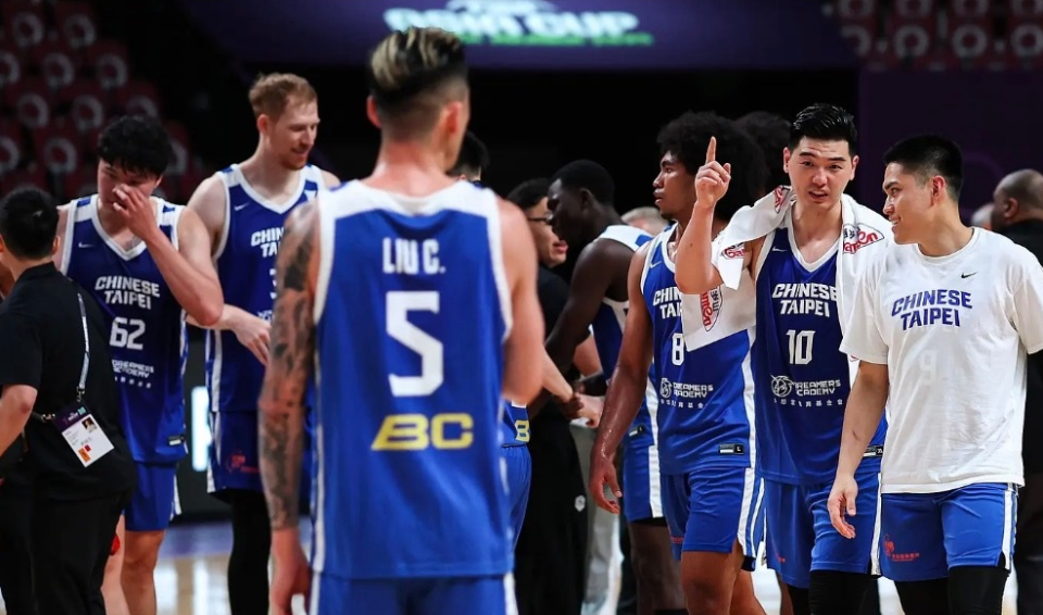 360直播-将战中国男篮！中国台北男篮官宣16人集训名单 陈盈骏林庭谦领衔