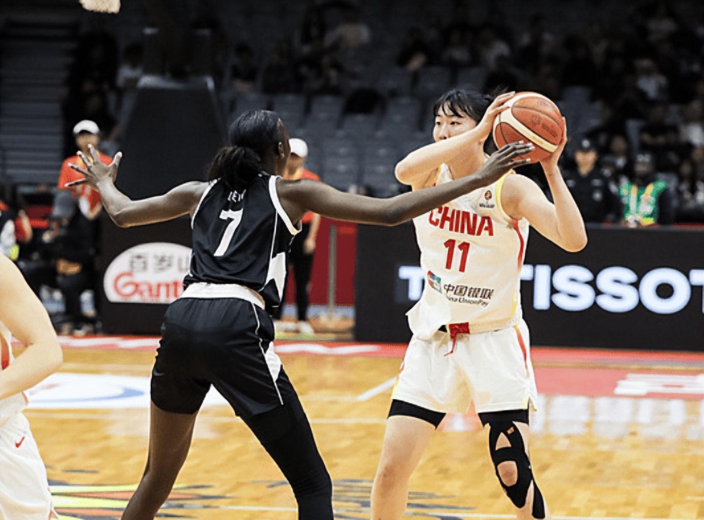 足球直播-辜负宫鲁鸣！14分钟3分2失误，空位不进，29岁的她怎么进国家队的