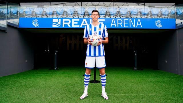 比分直播-【西甲冬窗】皇萨门庭冷落 塞维黄潜逆市淘宝